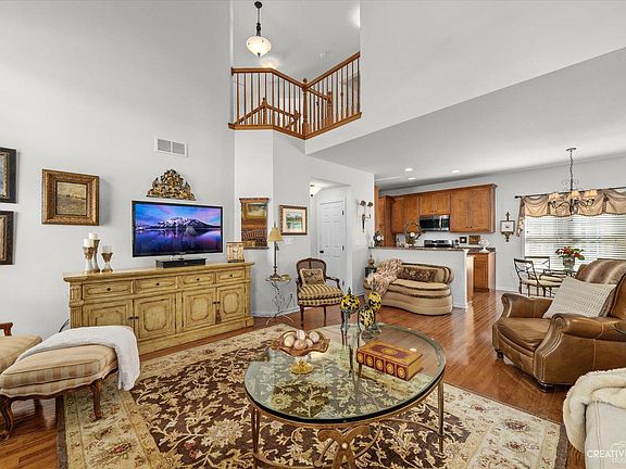 5th image of 39W167 Herrington Blvd