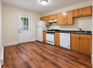 259 Beacon St #2C, Somerville, MA 02143