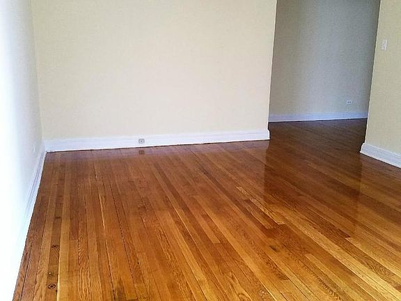 2nd image of 8505 Elmhurst Ave APT 1E