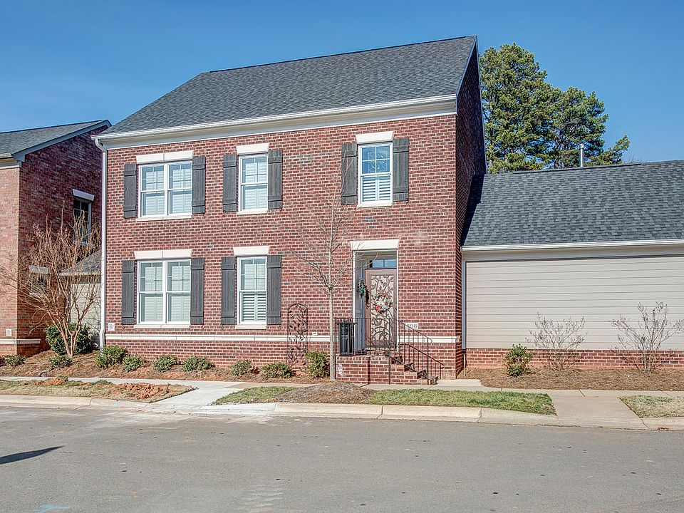 1st image of 808 Belmont Reserve Row