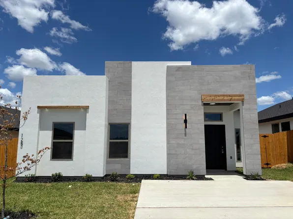 125 Faith Dr, Laredo, TX 78043