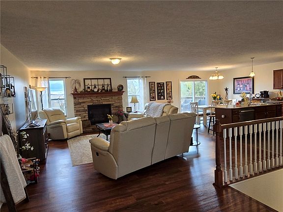 5th image of 8478 Walthour Dr