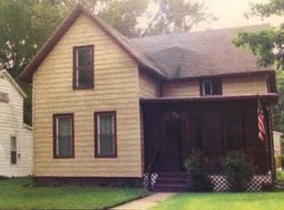 402 4th Ave, Rock Falls, IL 61071