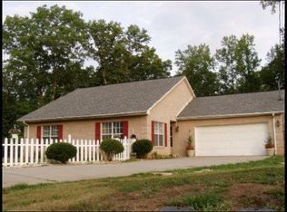 243 Skyline Dr, Harriman, TN 37748