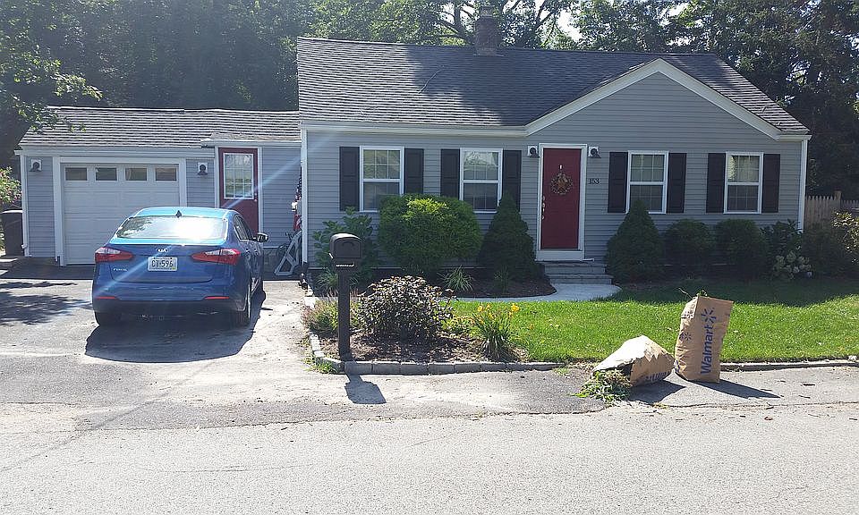 153 Phenix Ave, West Warwick, RI 02893 Zillow