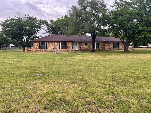 1804 Impala Dr Photo 1