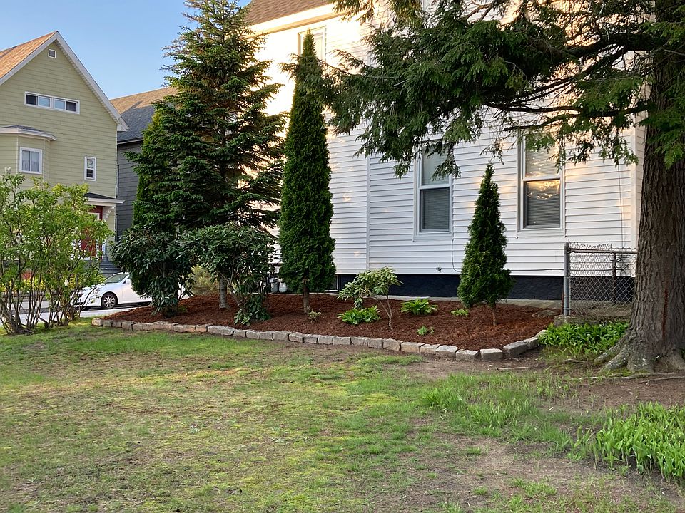 Portion of Side Yard / Landscaping