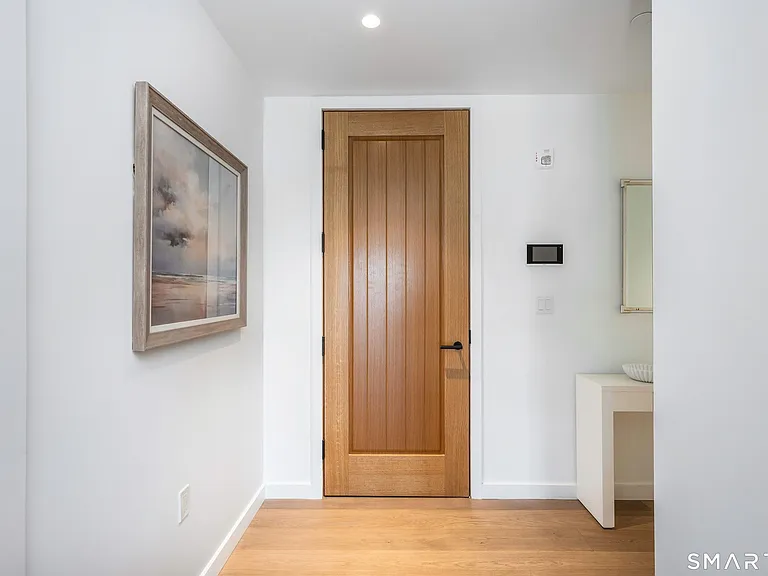 111 Rowayton Ave #201 — Photo 2