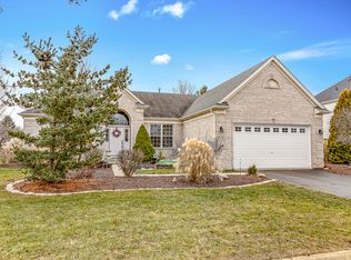 935 Price Rd, Sugar Grove, IL 60554