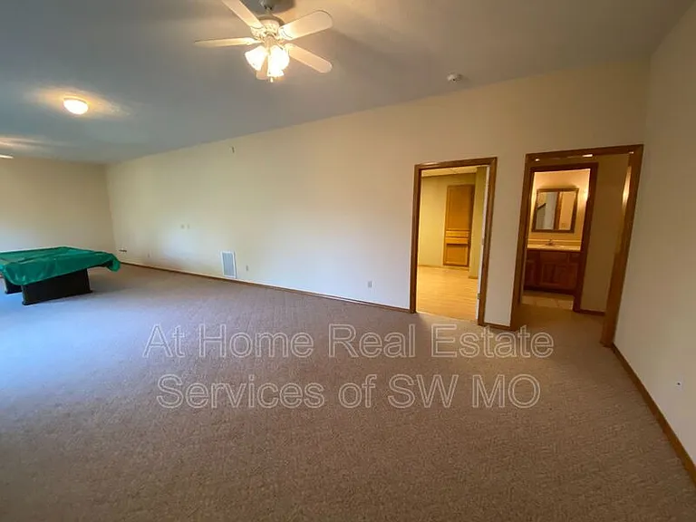 3551 E Woodside St — Photo 5