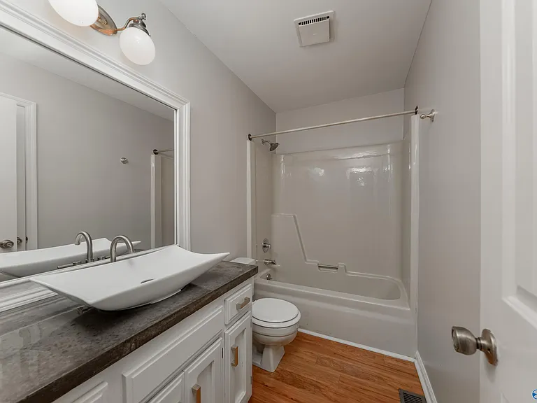 6716 Steeplechase Dr NW — Photo 9