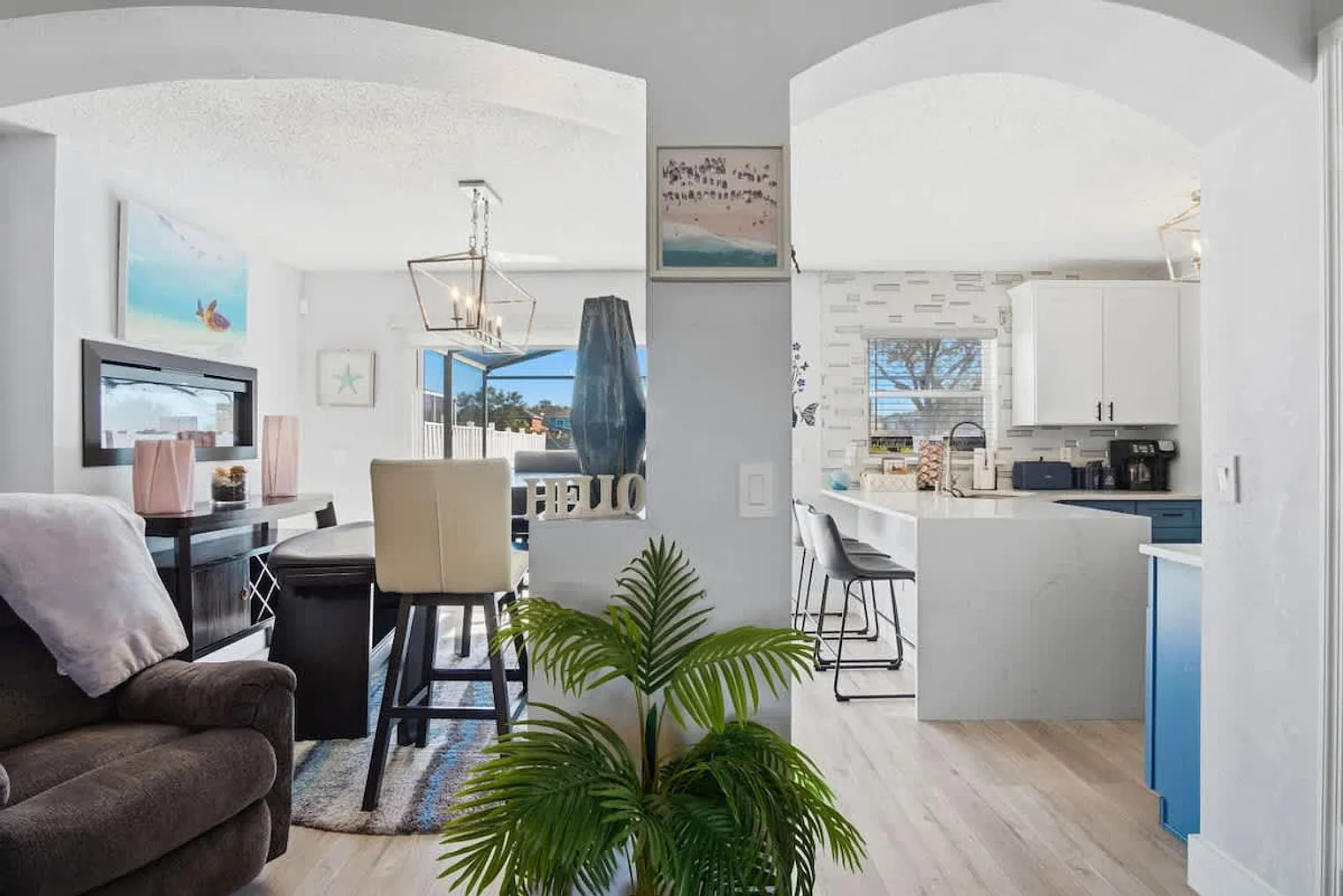 4 bed, 3.0 bath, $7,170 — Photo 1