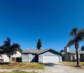 432 Old Town Drive, Tulare, CA, 93274