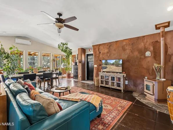 2135 S Ash Ln, Flagstaff, AZ 86004