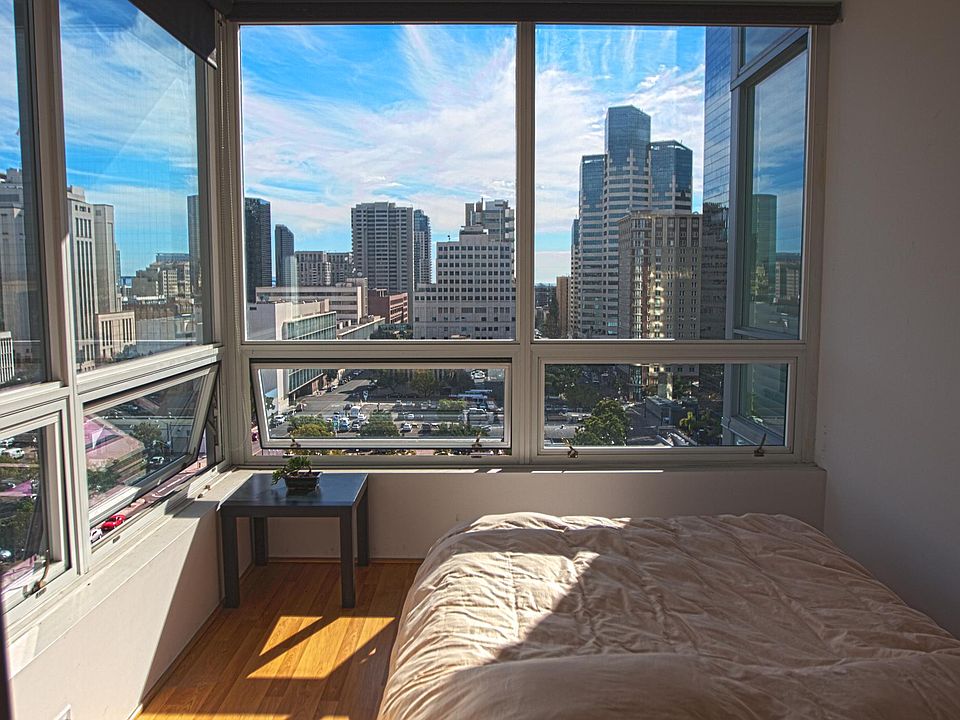 1st image of 350 W Ash St Unit 1010