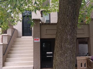 2046 W Shakespeare Ave, Chicago, IL 60647