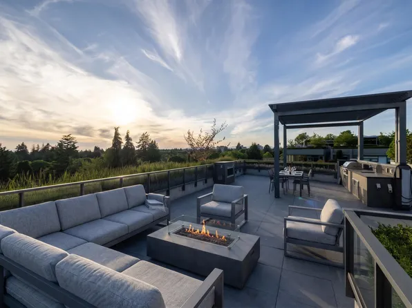 2102 W 48th Ave #501, Vancouver, BC V6M 2P5