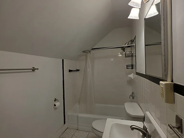 120 Bishop St #6 — Photo 11