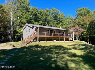153 McJunkin Rd, Tellico Plains, TN 37385