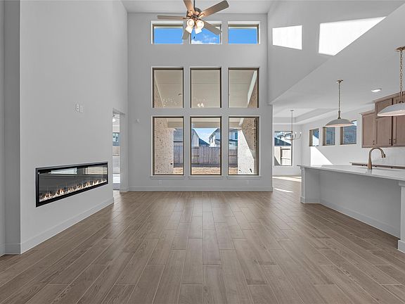3rd image of 5510 Bermuda Sands Dr