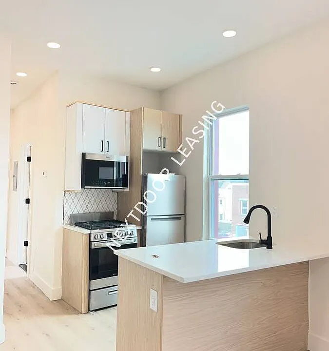 530 W Side Ave #3LM