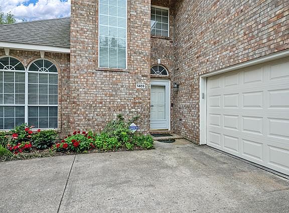2nd image of 1409 Abilene Ct
