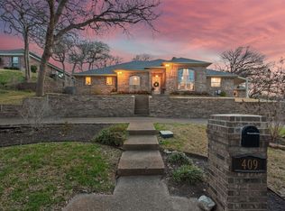 409 Shadow Mountain Dr, Woodway, TX 76712