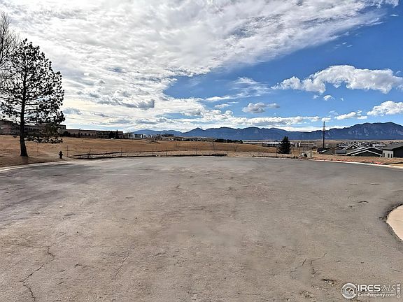 2nd image of 360 Troon Ct