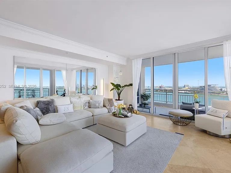 848 Brickell Key Dr #1601 — Photo 7