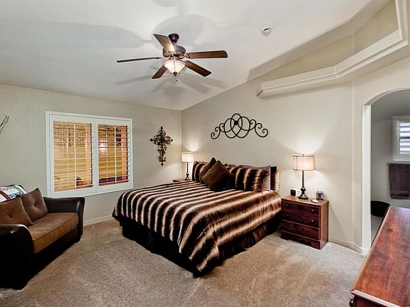 3rd image of 3105 Maverick Dr