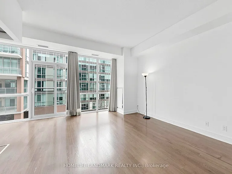 112 George St S #S508 — Photo 12