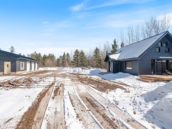 4th image of 2015 Fors Rd