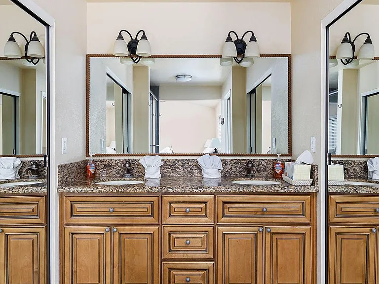 6073 E Beck Ln — Photo 18