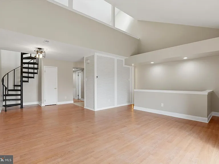 7750 Rockwell Ave — Photo 7