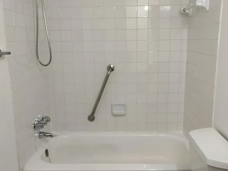 7816 Hanover Pkwy #104 — Photo 9