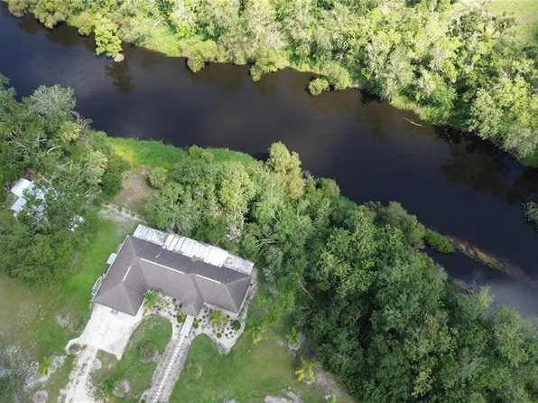 6645 NE Masters Ave, Arcadia, FL 34266