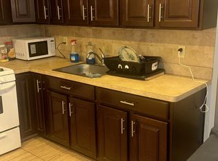 101-00 121st St #2, South Richmond Hill, NY 11419