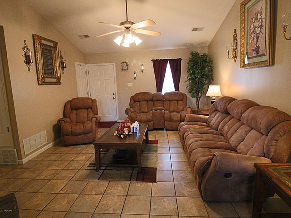 4th image of 2455 Easley Ln