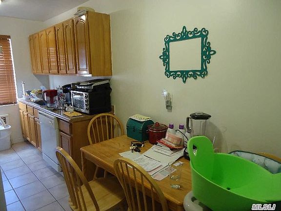 2nd image of 11860 Metropolitan Ave #5N