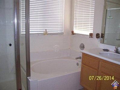 4th image of 3531 Fairgreen Ln