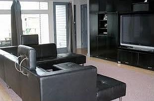 2nd image of 101 Acadia Blvd