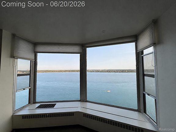 5th image of 8200 E Jefferson Ave APT 1509