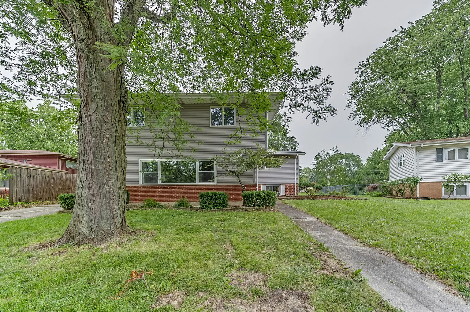 308 Sheridan St photo 1