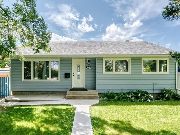 7032 81st St NW, Edmonton, AB T6C 2T4