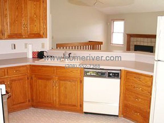 5th image of 3244 Chaparral Dr