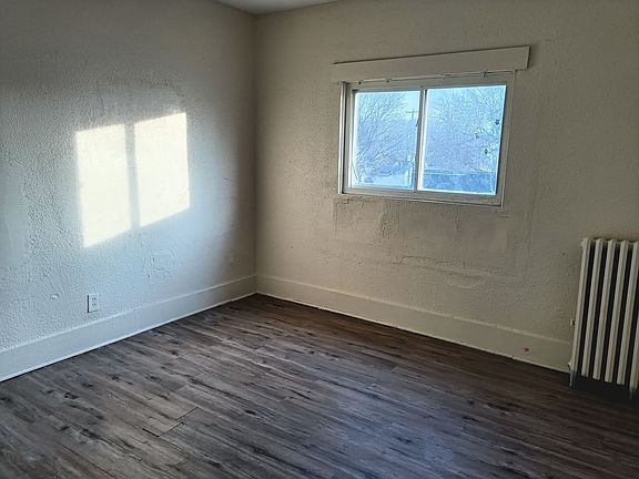 4th image of 3866 N Port Washington Ave #5