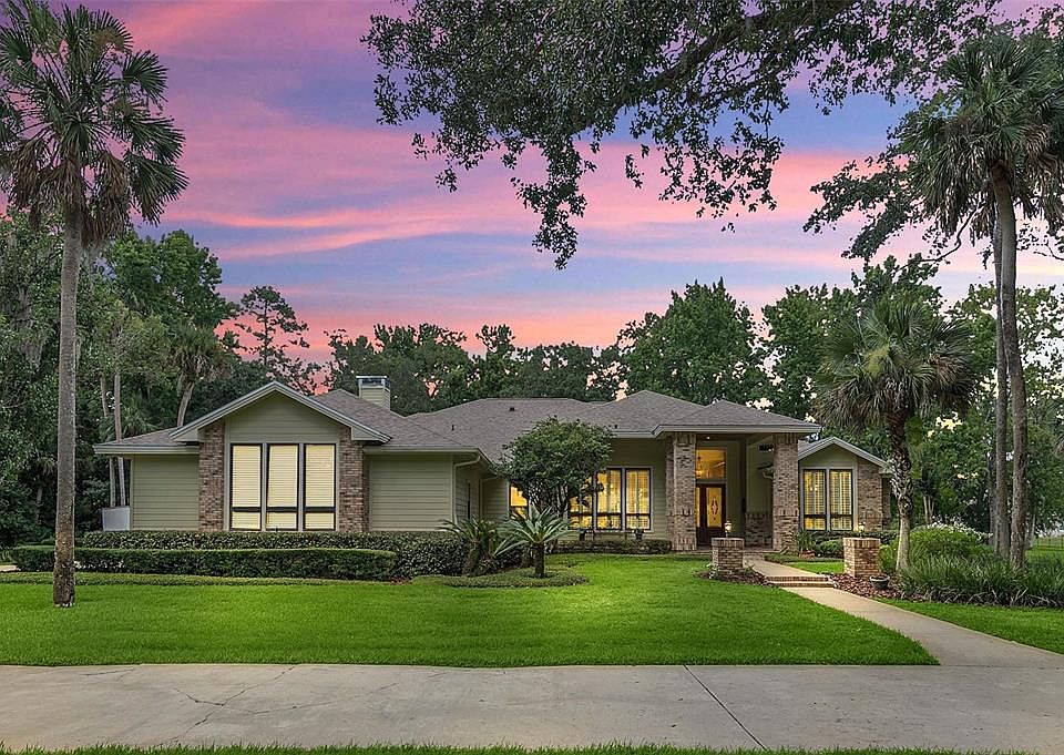 1st image of 2216 SMOKETREE COURT