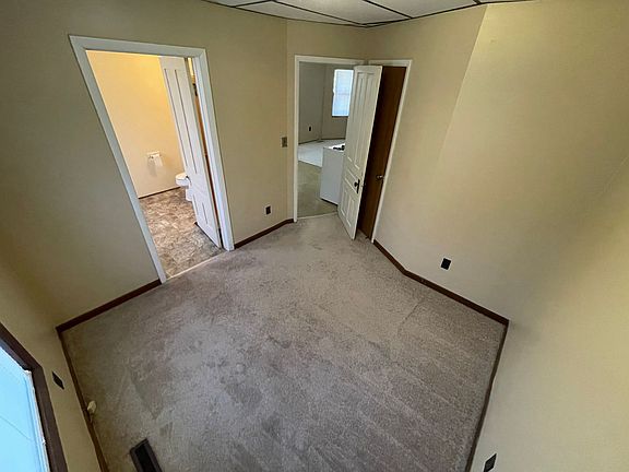 4th image of 3121 Sanford St APT 2