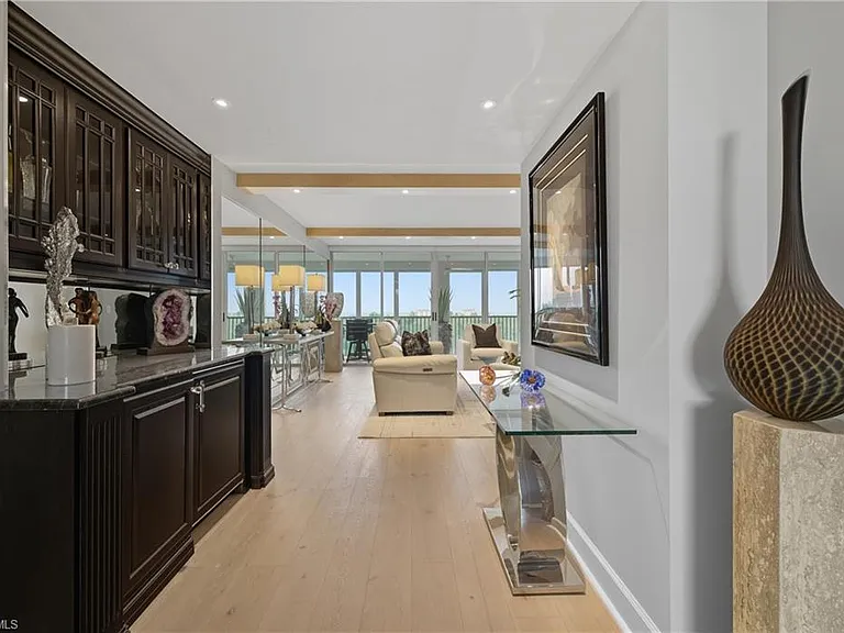 7515 Pelican Bay Blvd #5B — Photo 4