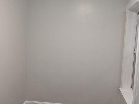 5th image of 219 Pacific Ave #20E